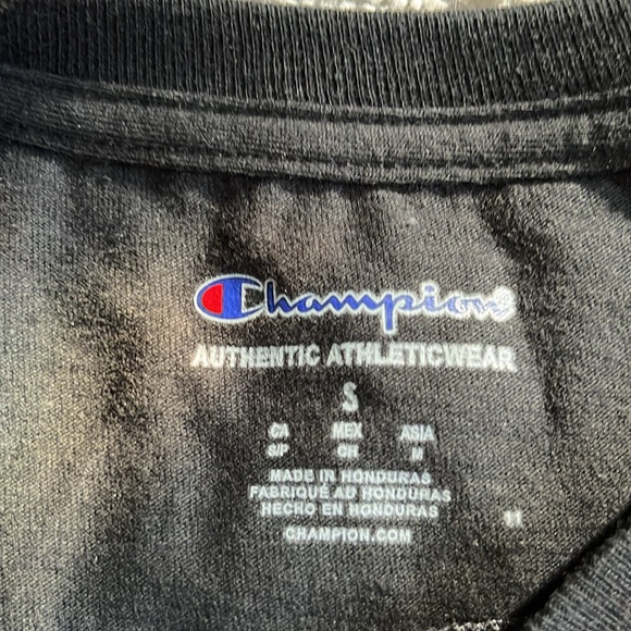 Men’s champion long sleeve tees - Picture 6 of 9